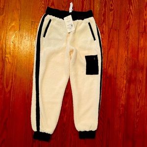 Fabletics Fleece Jogger